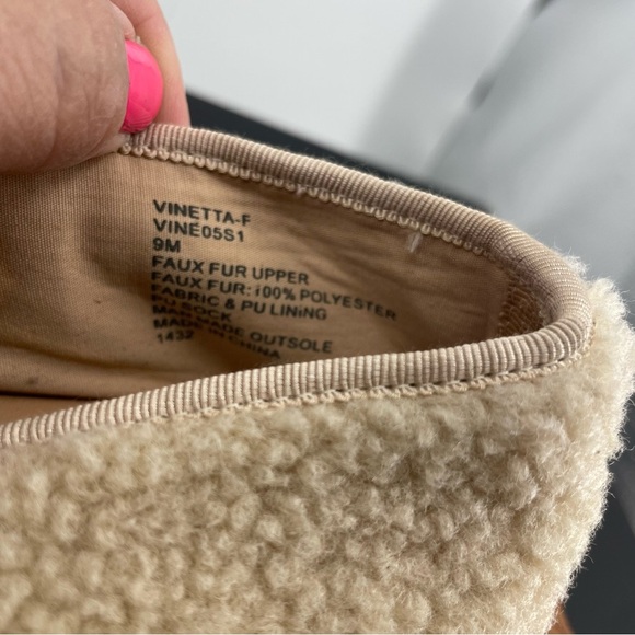 Steve Madden Vinetta Faux Shearling Natural Mary Jane Sz 9 beige - Picture 6 of 8